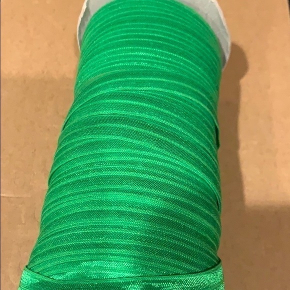 Fold Over Elastic Large Spool 5/8" Wide, Green NEW - Picture 2 of 2